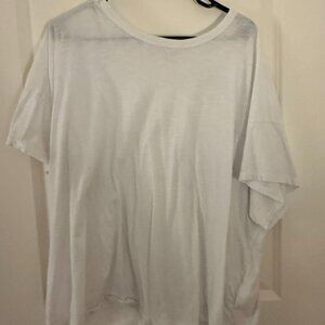 Classic Madewell Tee in crisp white 🤍